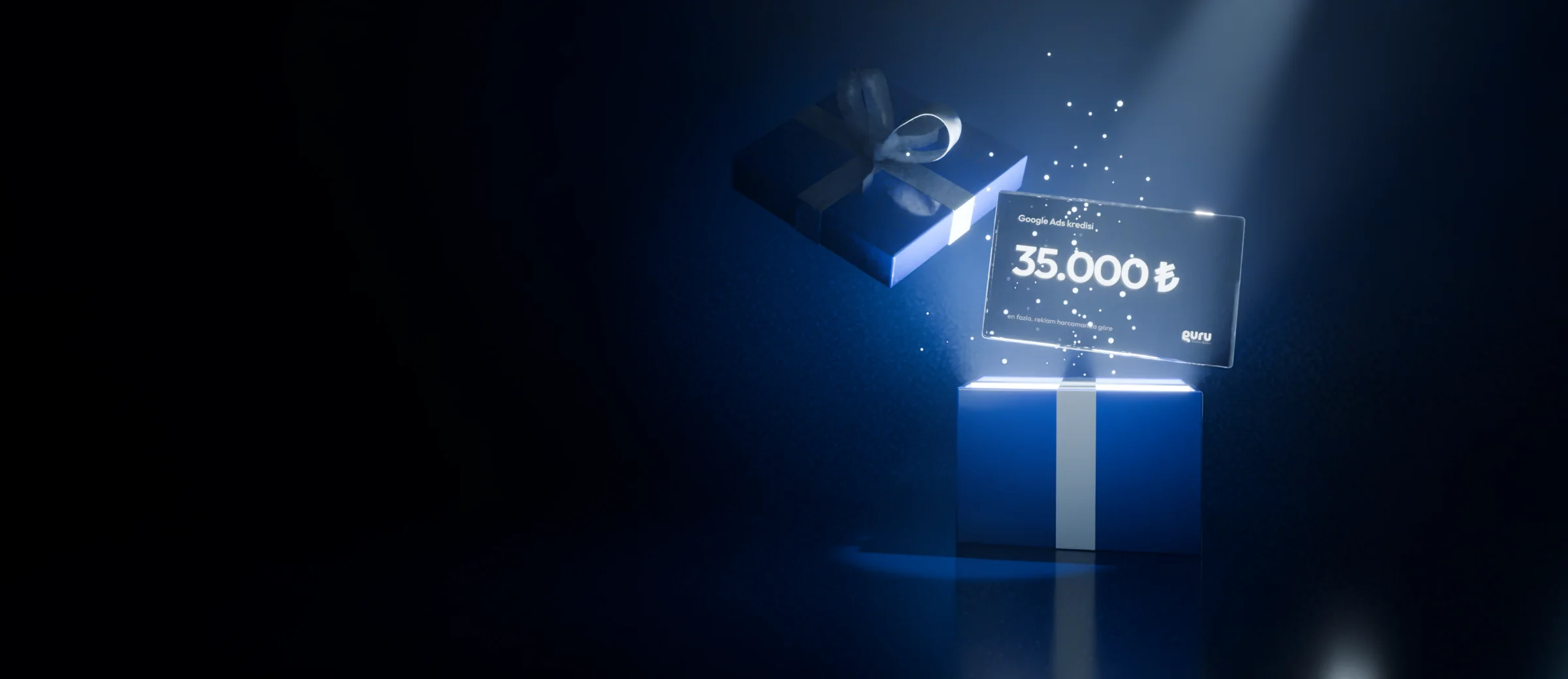Açılan mavi hediye kutusundan ışıkla yükselen, içinde 35.000 ₺ yazan cam kredi kartı